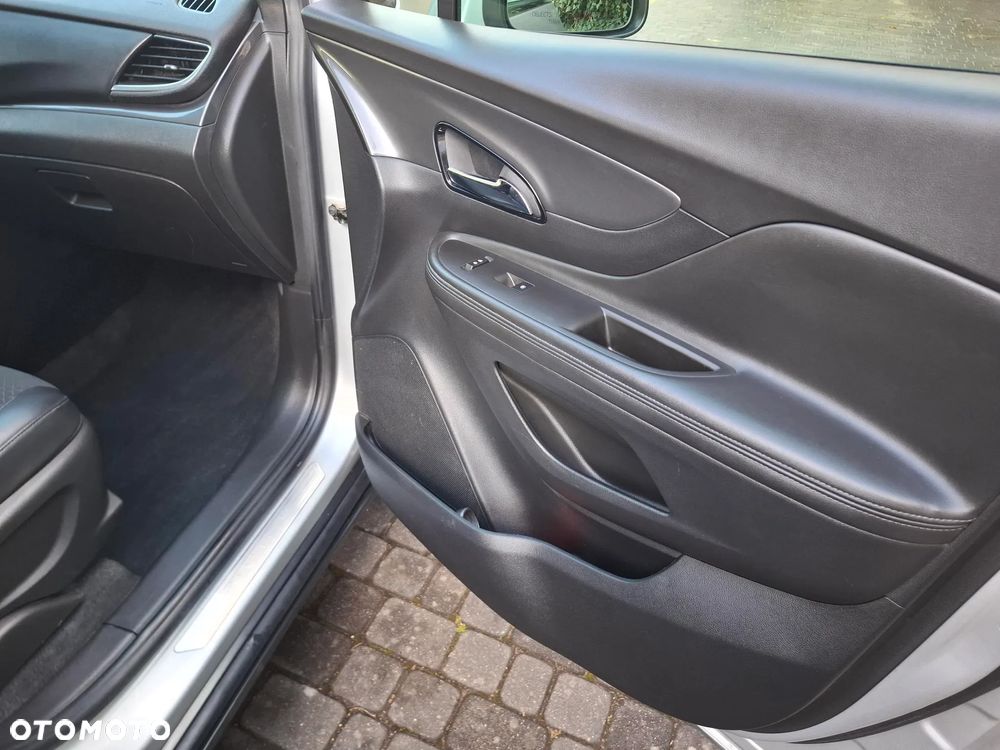 Buick Encore - 11