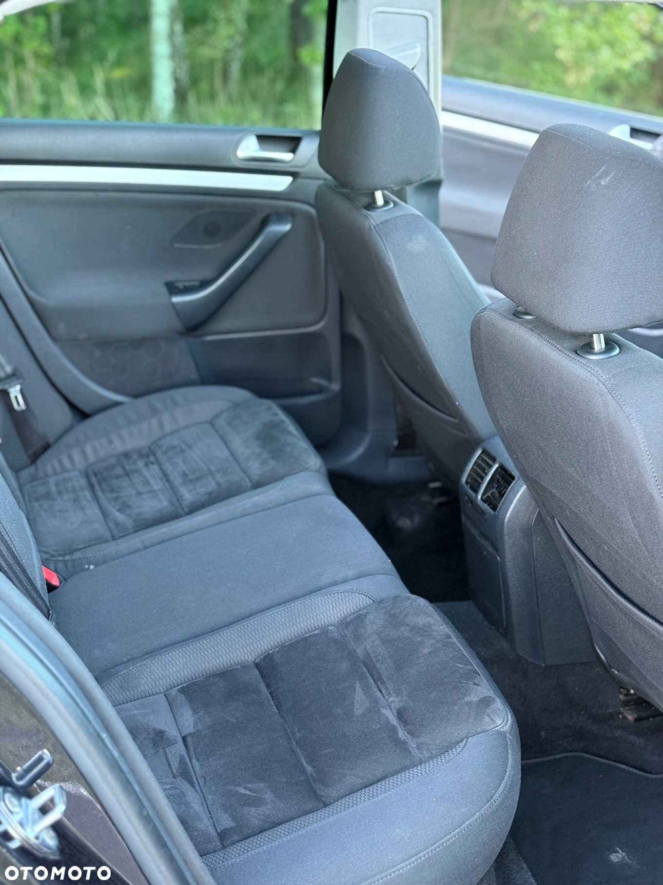 Volkswagen Golf VI 2.0 TDI Highline - 24
