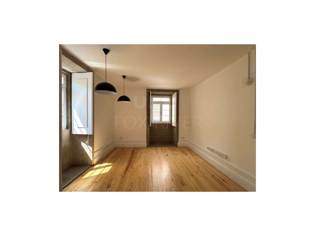 Apartamento T1 renovado para arrendamento em Viana do Castelo - Grande imagem: 4/9