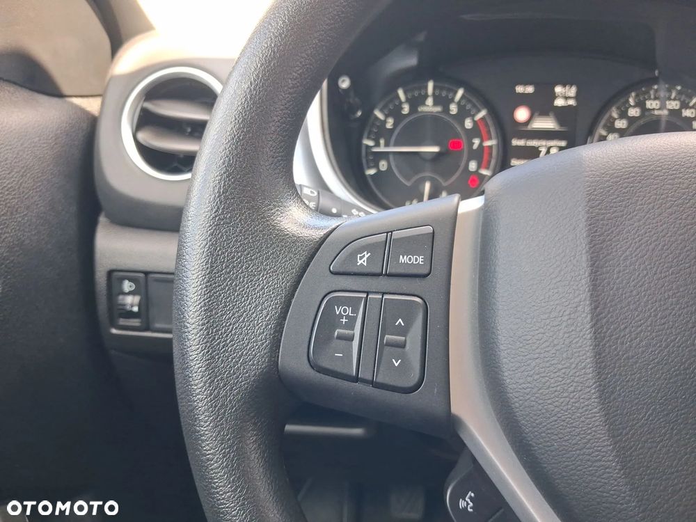 Suzuki Vitara 1.4 Boosterjet mHEV Premium 2WD - 34