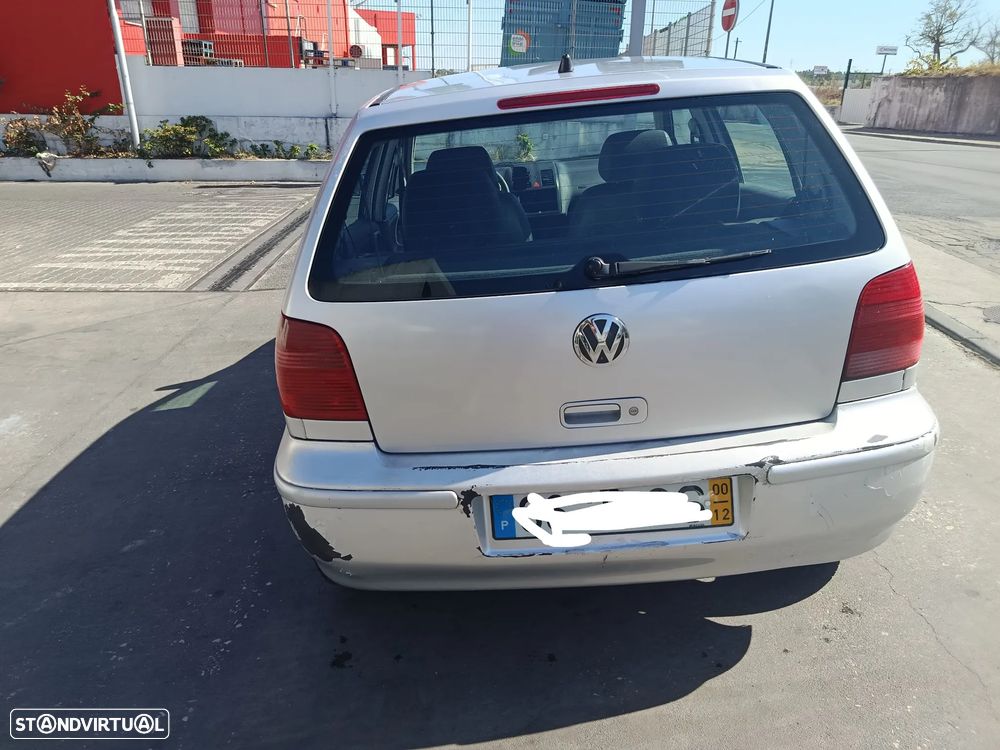 VW Polo 1.0 Confortline - 2