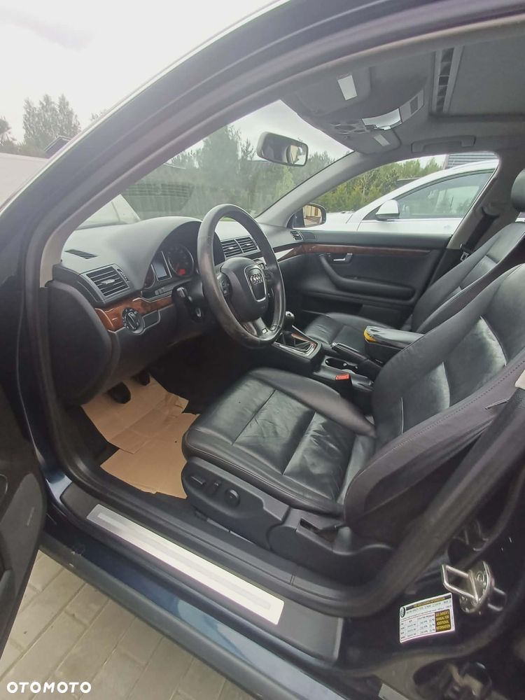 Audi A4 Limousine 2.0 T FSI - 21