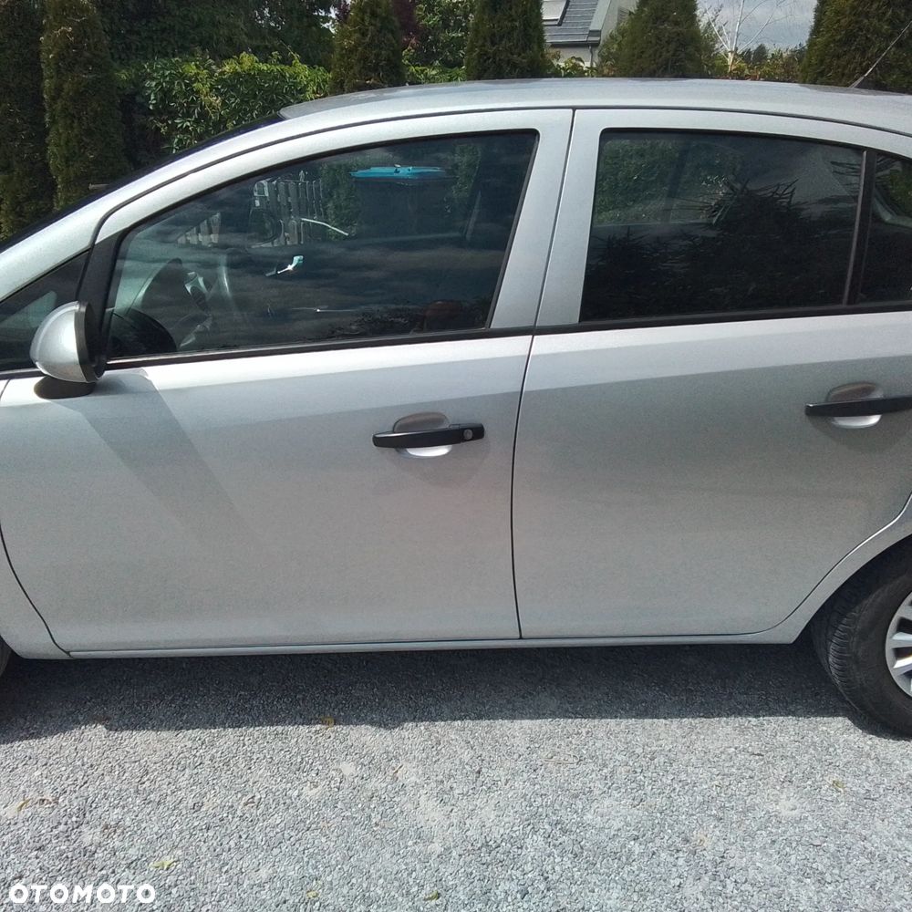 Opel Corsa 1.2 16V Edition 150 - 3