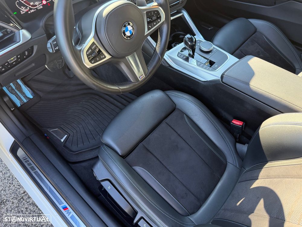 BMW 420 d Pack Desportivo M Auto - 32