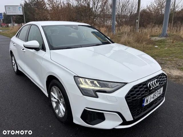 Audi A3 Limousine - 1