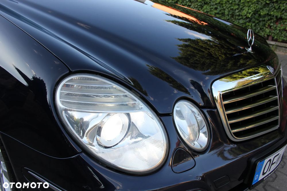 Mercedes-Benz Klasa E 200 Kompressor Avantgarde - 23
