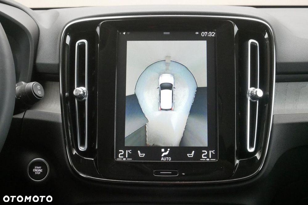 Volvo XC 40 - 21