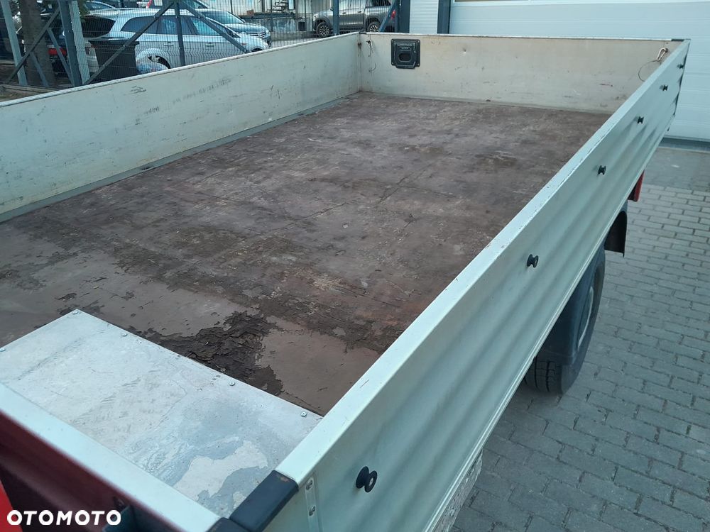 Volkswagen CRAFTER - 13