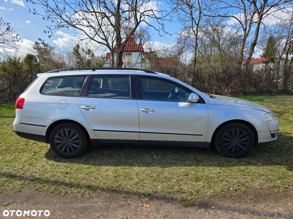 Volkswagen Passat 2.0 TDI Highline DSG - 3