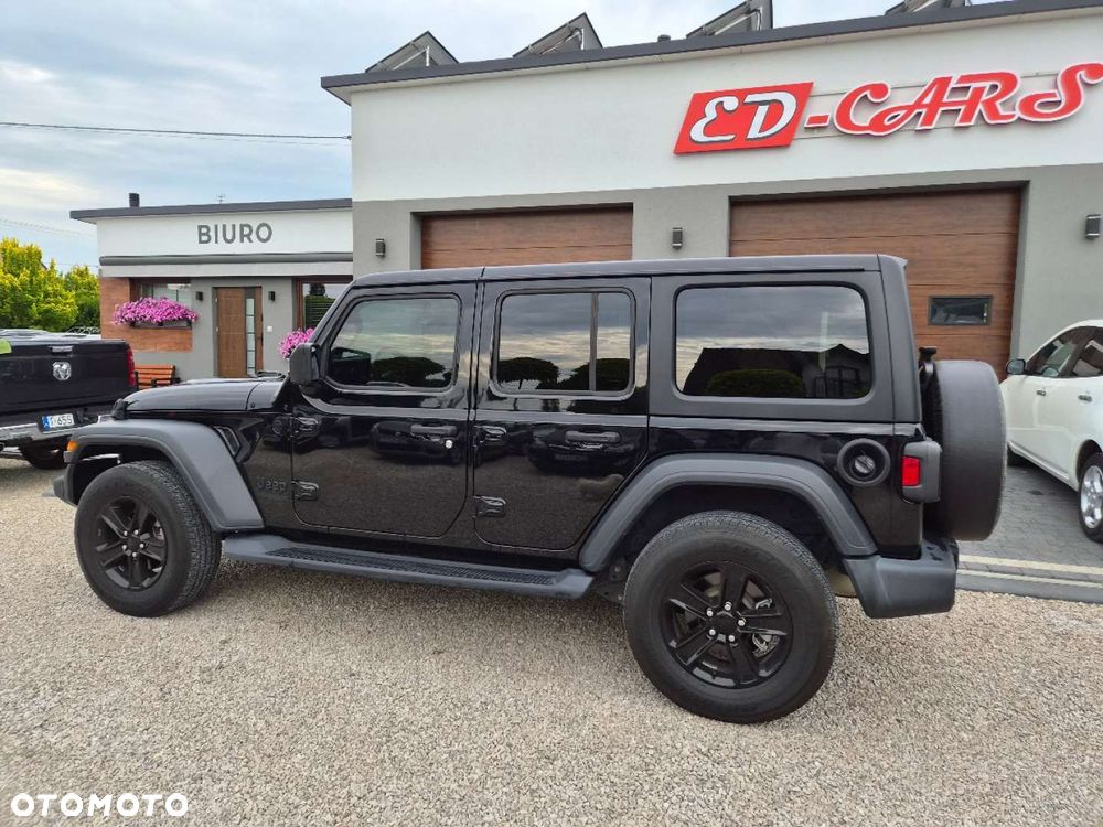 Jeep Wrangler - 5