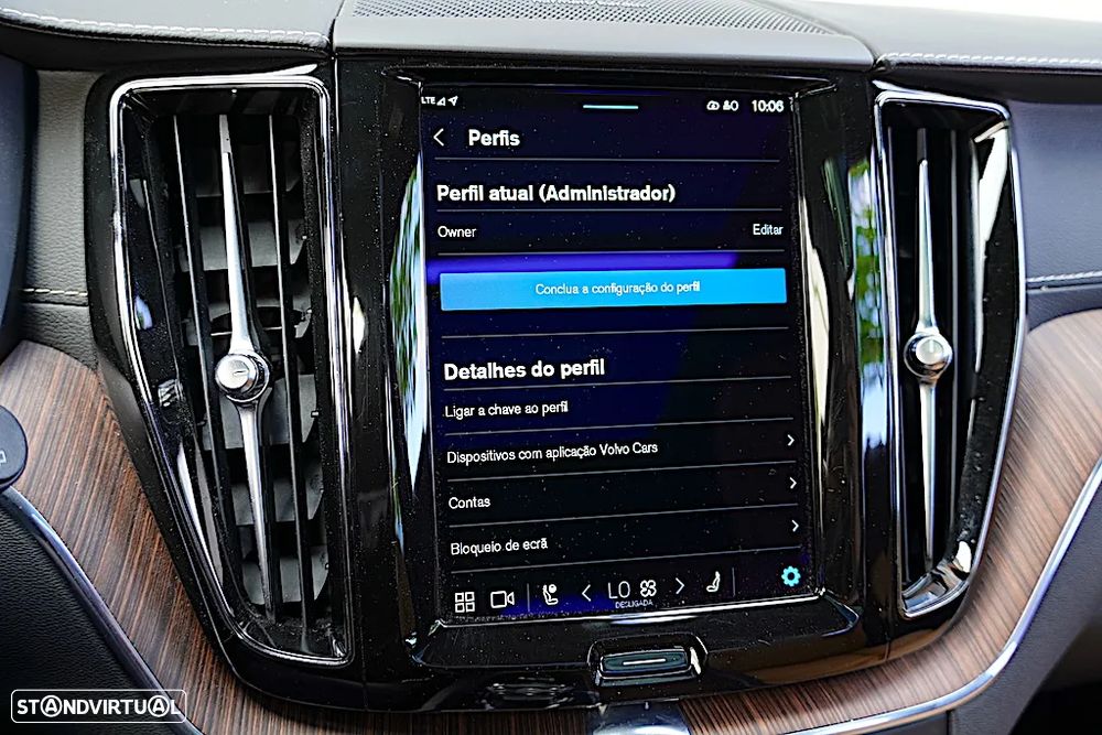 Volvo XC 60 2.0 B4 Inscription Geartronic - 45