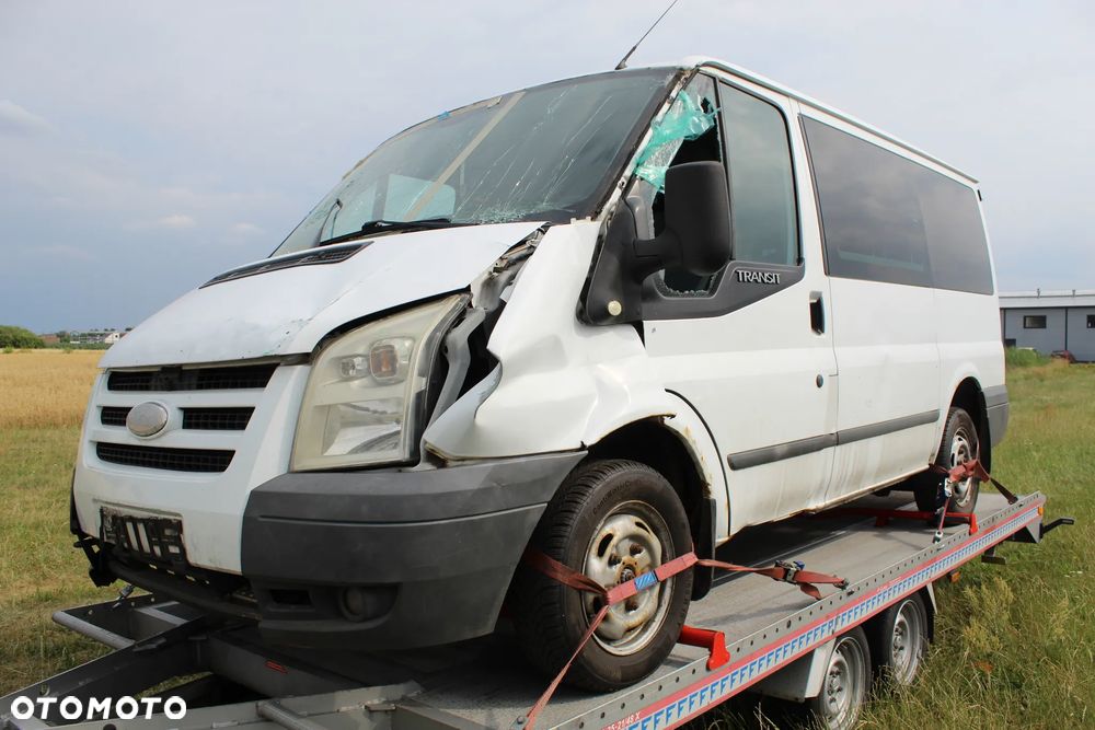Ford Transit - 9