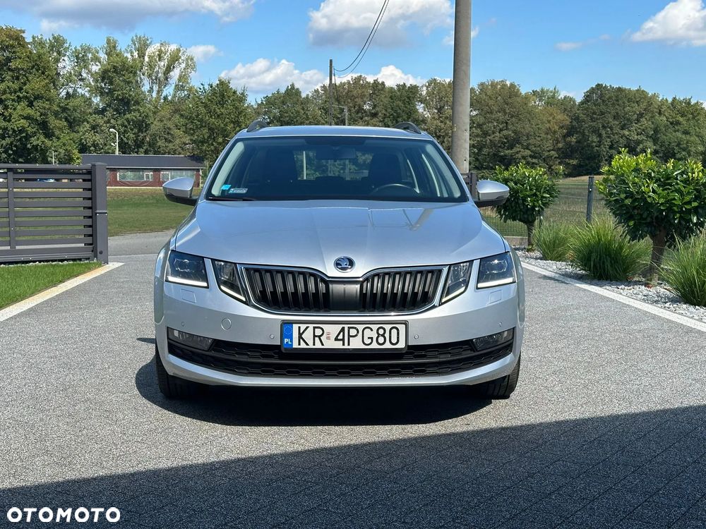 Skoda Octavia 2.0 TDI SCR Ambition - 5