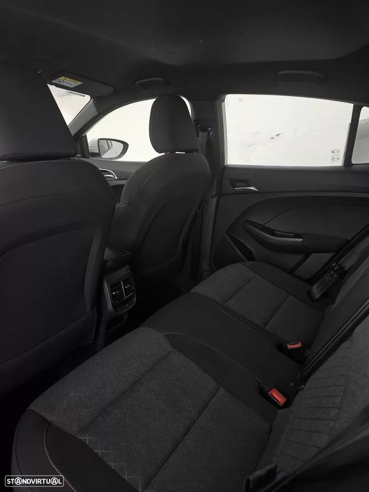 MG MG3 1.5 L Hybrid+ Comfort - 41
