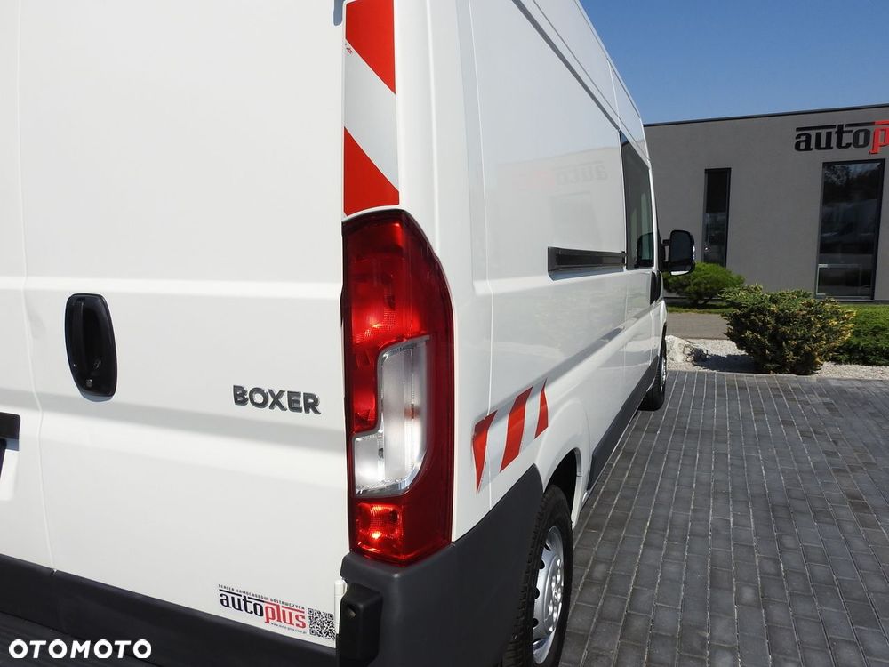 Peugeot BOXER FURGON BRYGADÓWKA  7 MIEJSC 110KM - 18