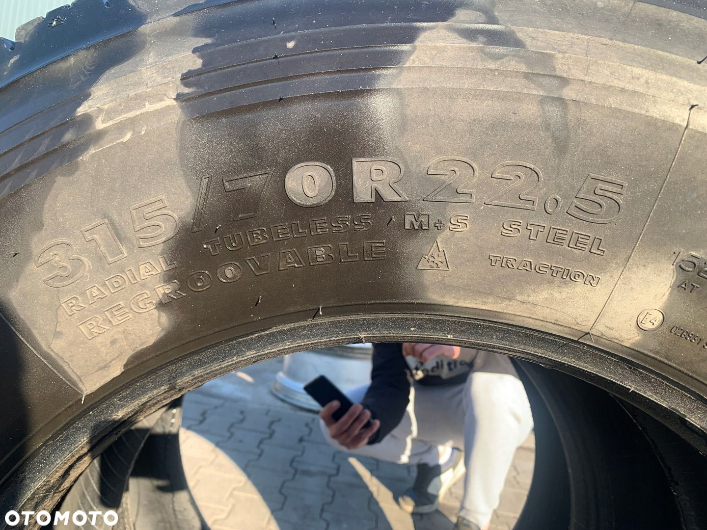 OPONY KOŁA TYŁ NOKIAN HAKKA 315/70 R 22.5 - 5