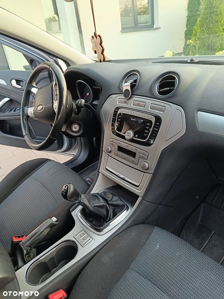 Ford Mondeo 2.0 Viva Titanium - 6