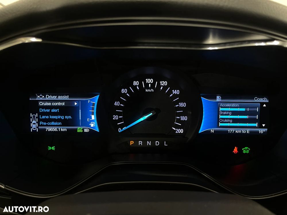 Ford Mondeo 2.0 HEV Titanium - 27