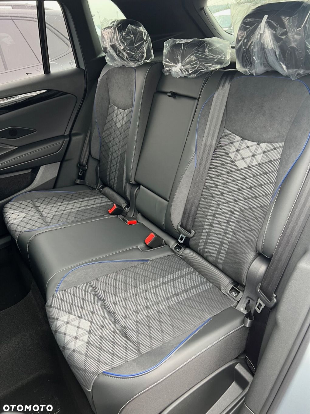 Volkswagen Tiguan - 8