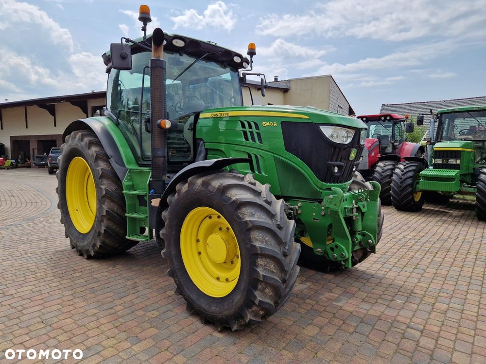 John Deere 6140R - 1