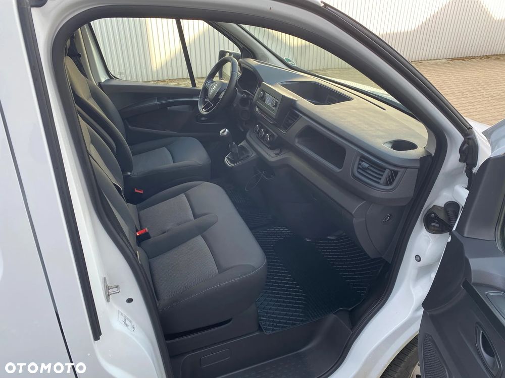 Renault TRAFIC L2H1 - 23