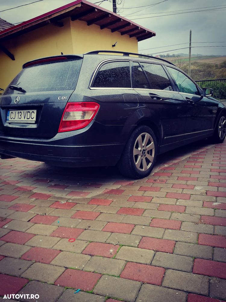 Mercedes-Benz C 220 CDI - 13