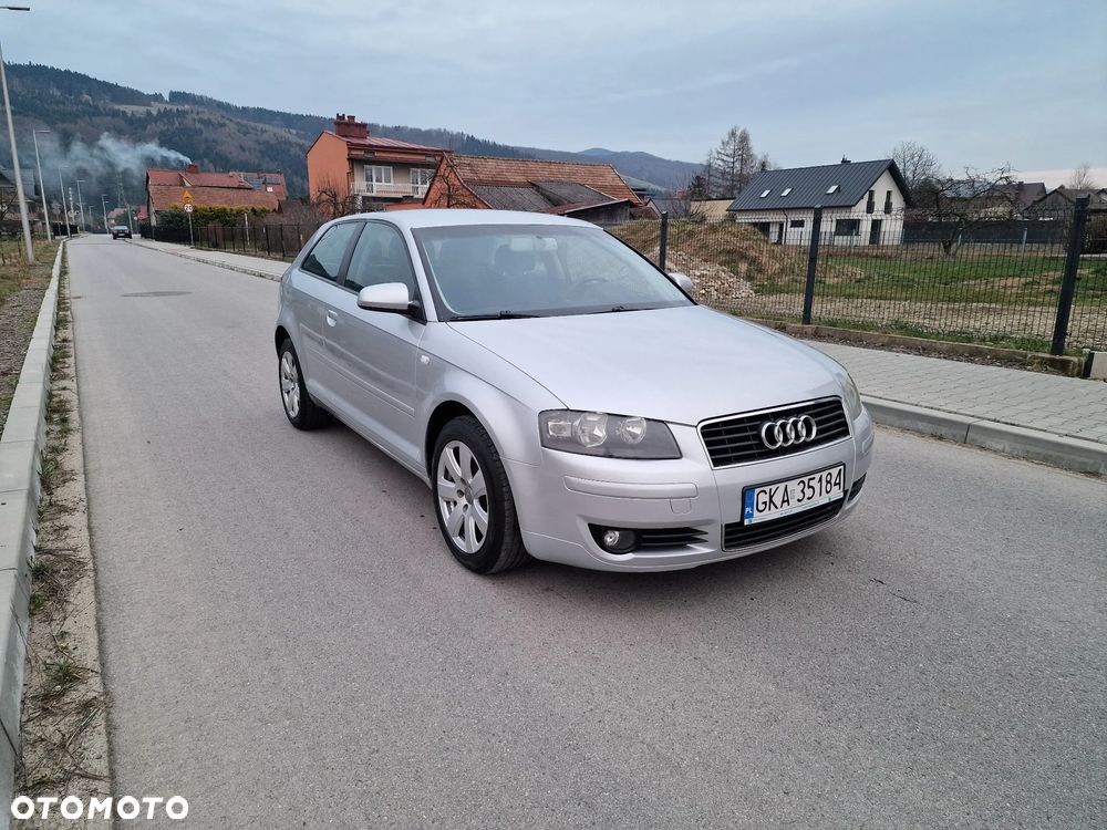 Audi A3 3-drzwiowe 1.6 Ambition - 2