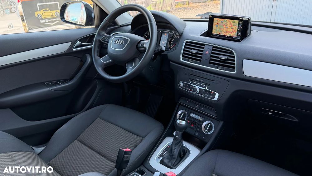 Audi Q3 1.4 TFSI Stronic Design - 7