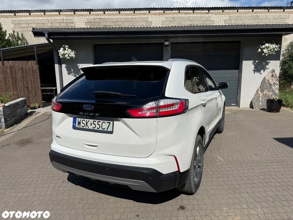 Ford Edge - 8