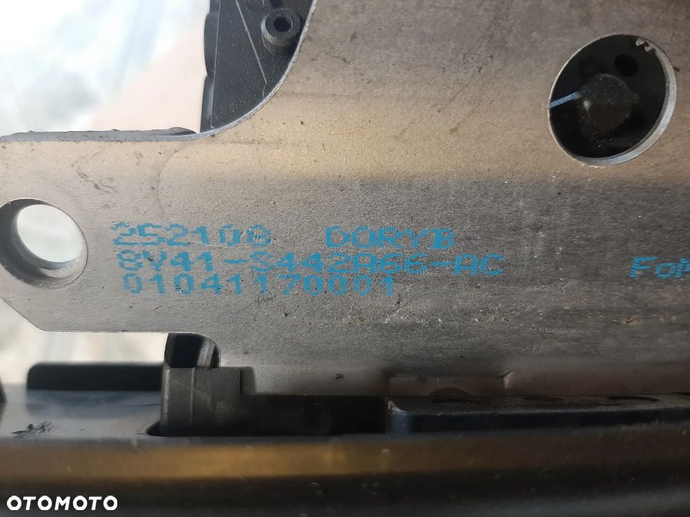 Zamek szyby klapy KUGA I 8V41-S442A66-AC - 2