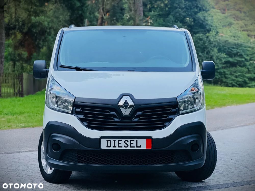 Renault Trafic - 16