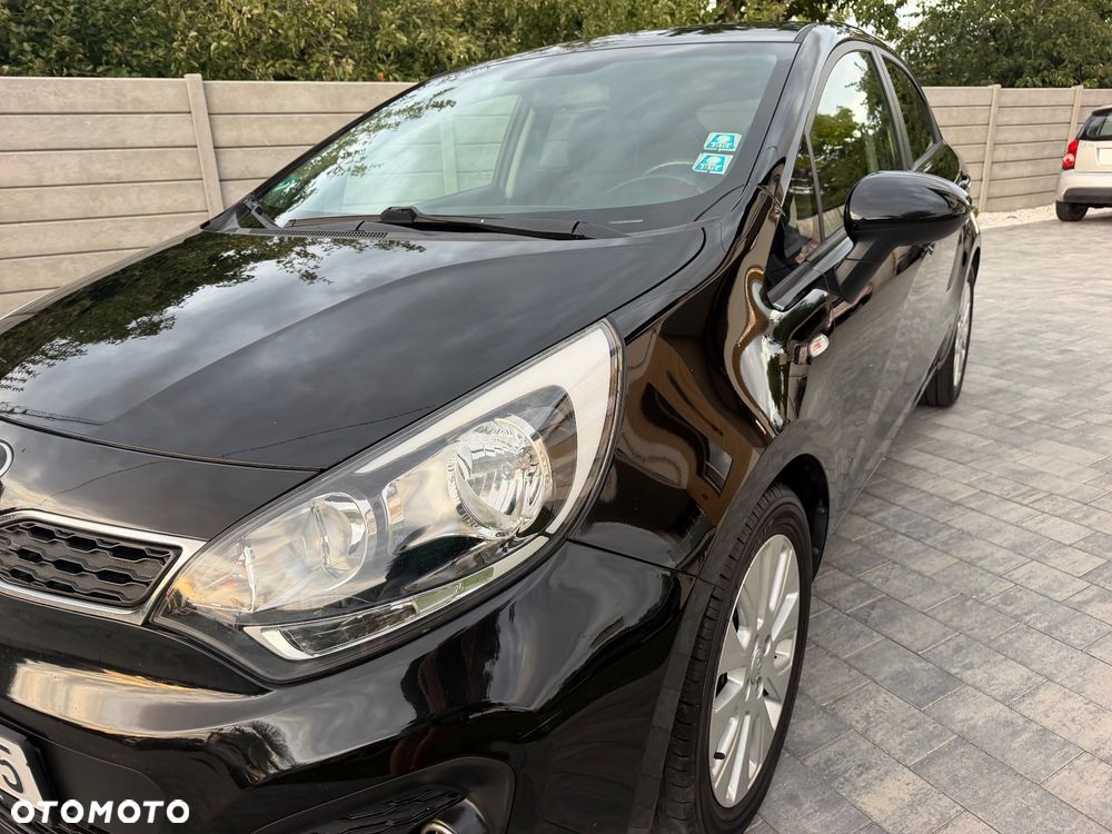 Kia Rio - 9