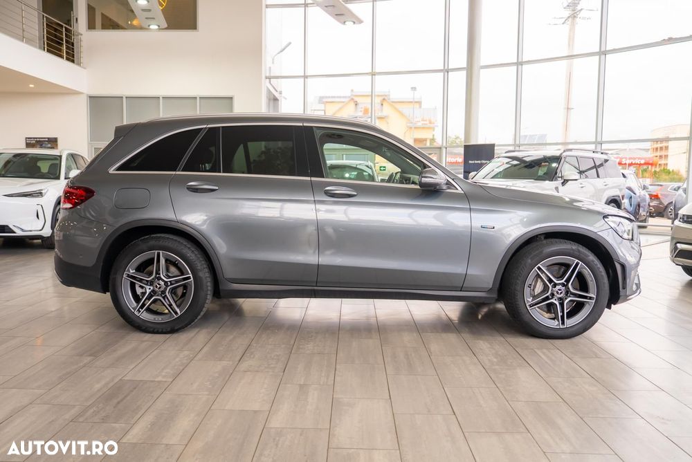 Mercedes-Benz GLC - 8