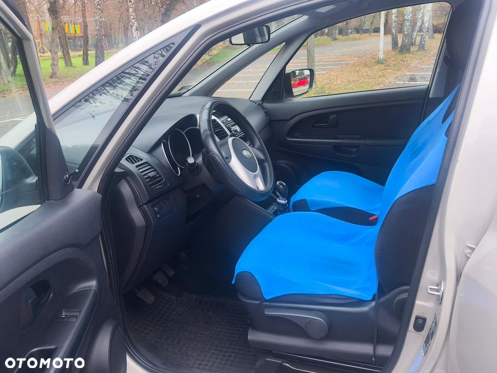 Kia Venga 1.4 S - 16