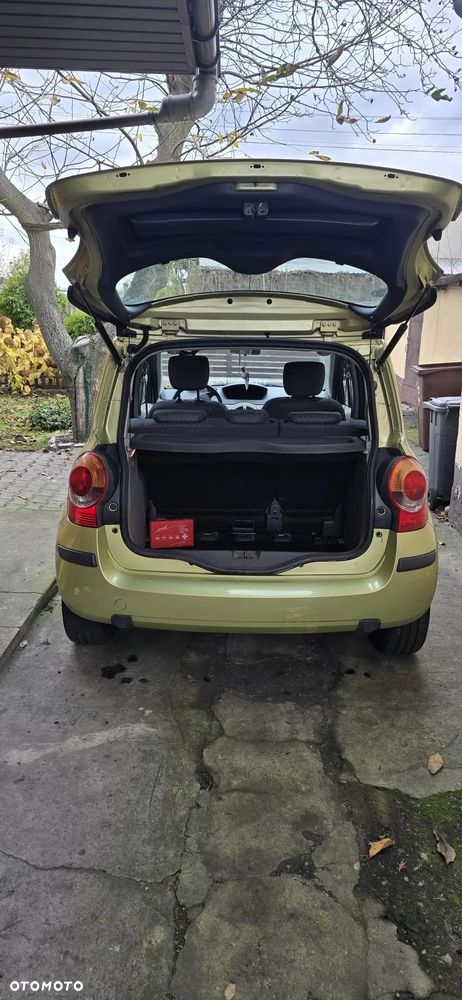 Renault Modus 1.6 16V Cite - 10