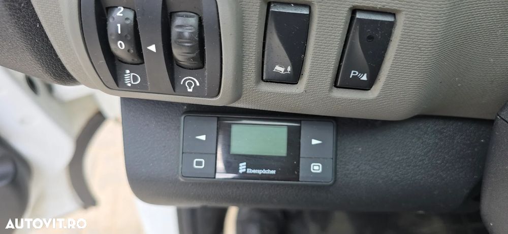Renault Trafic - 9