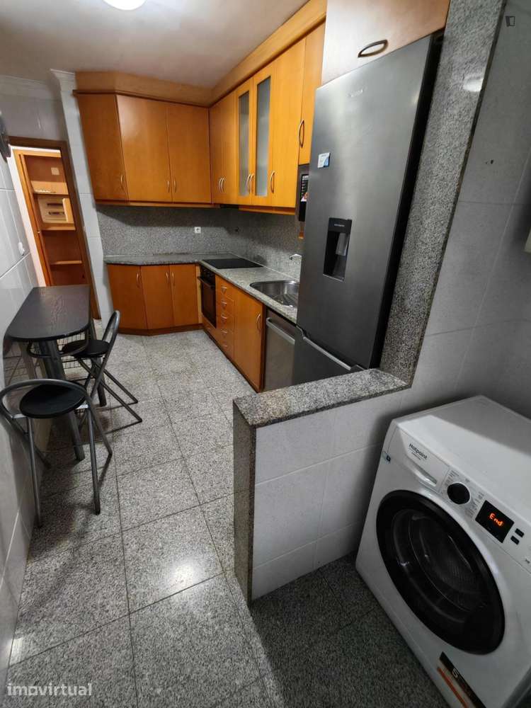Apartamento com 1 quartos - localizado em Leça do Balio Porto - Grande imagem: 4/14