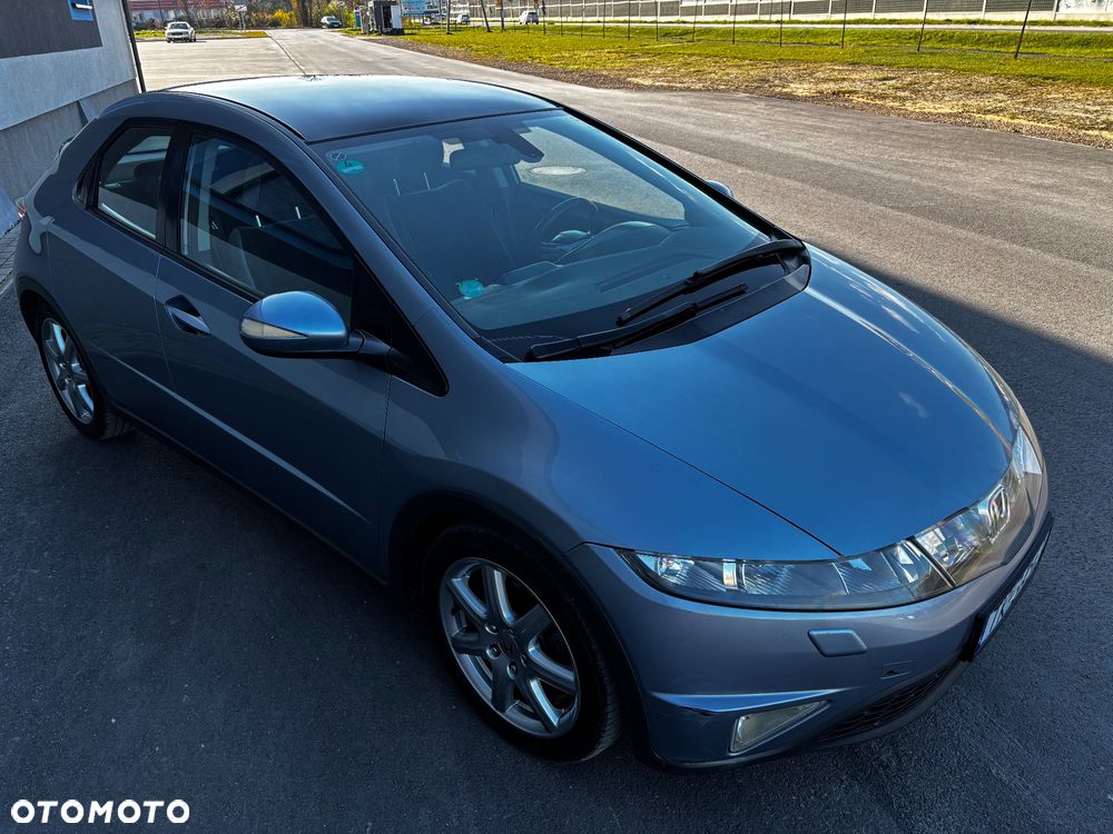 Honda Civic 1.8 Executive - 3