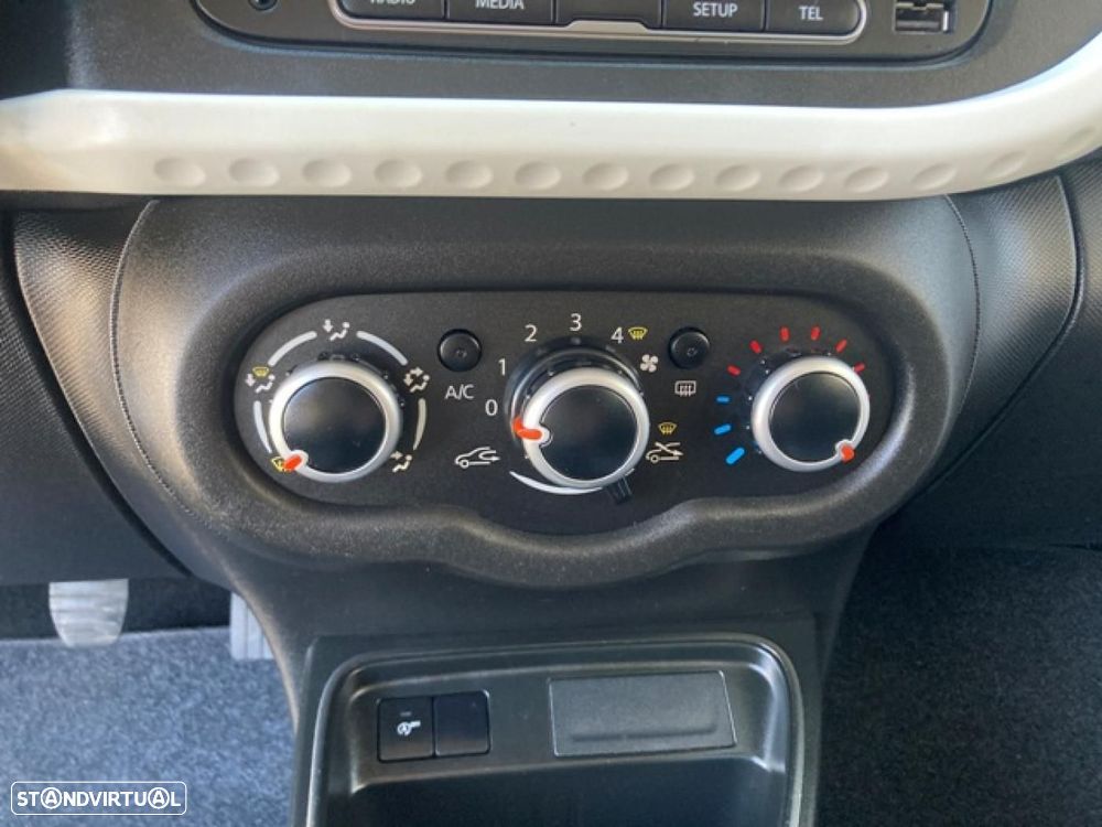 Renault Twingo SCe 75 LIMITED - 16