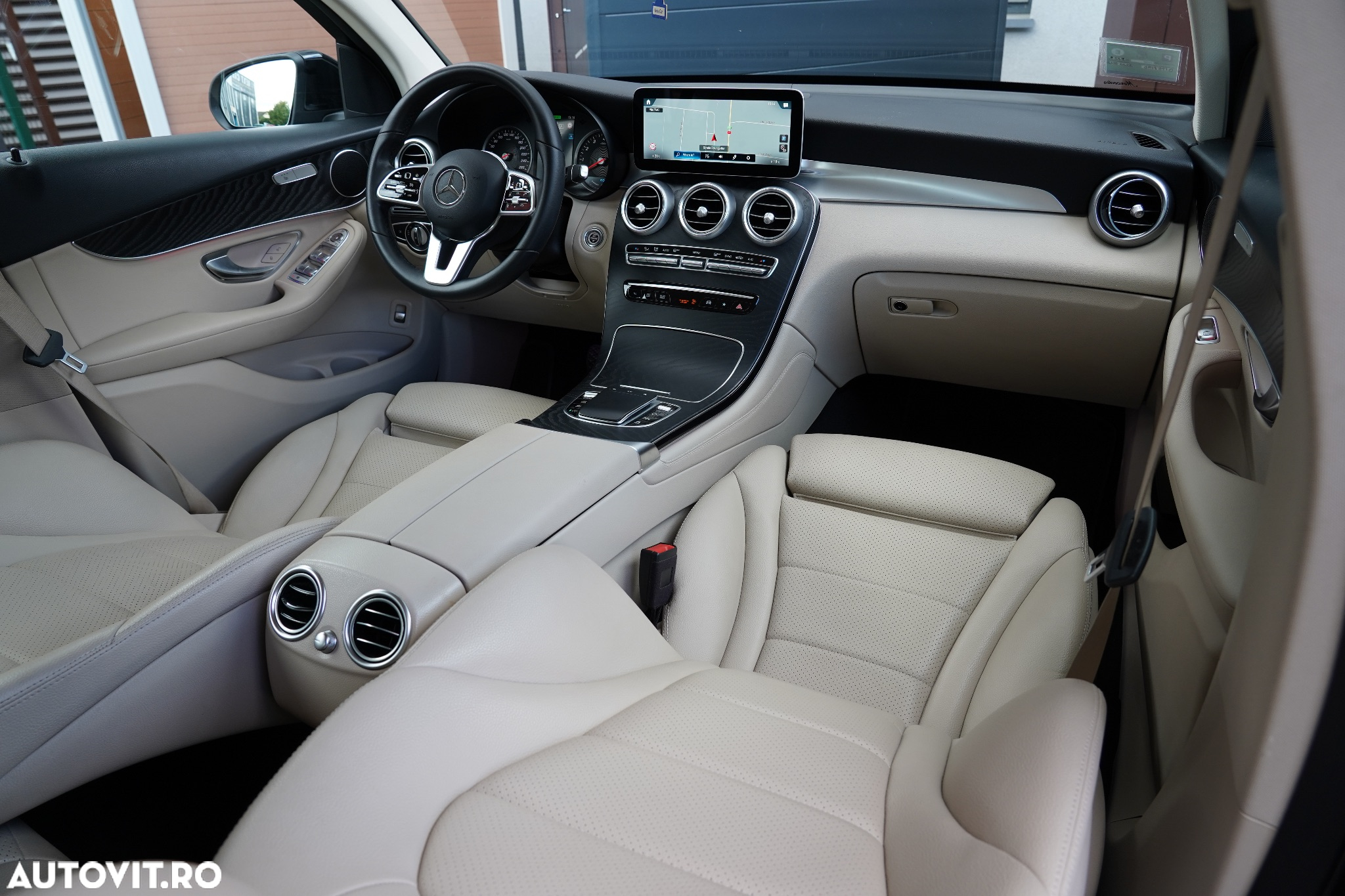 Mercedes-Benz GLC 200 4MATIC MHEV - 26