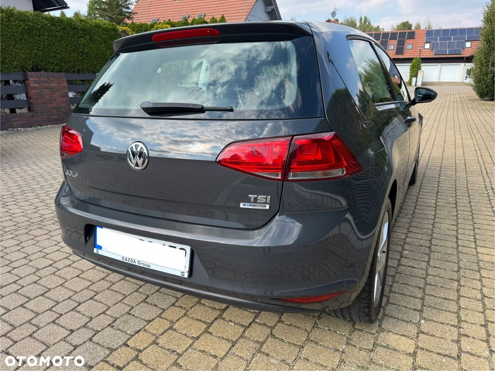 Volkswagen Golf - 29