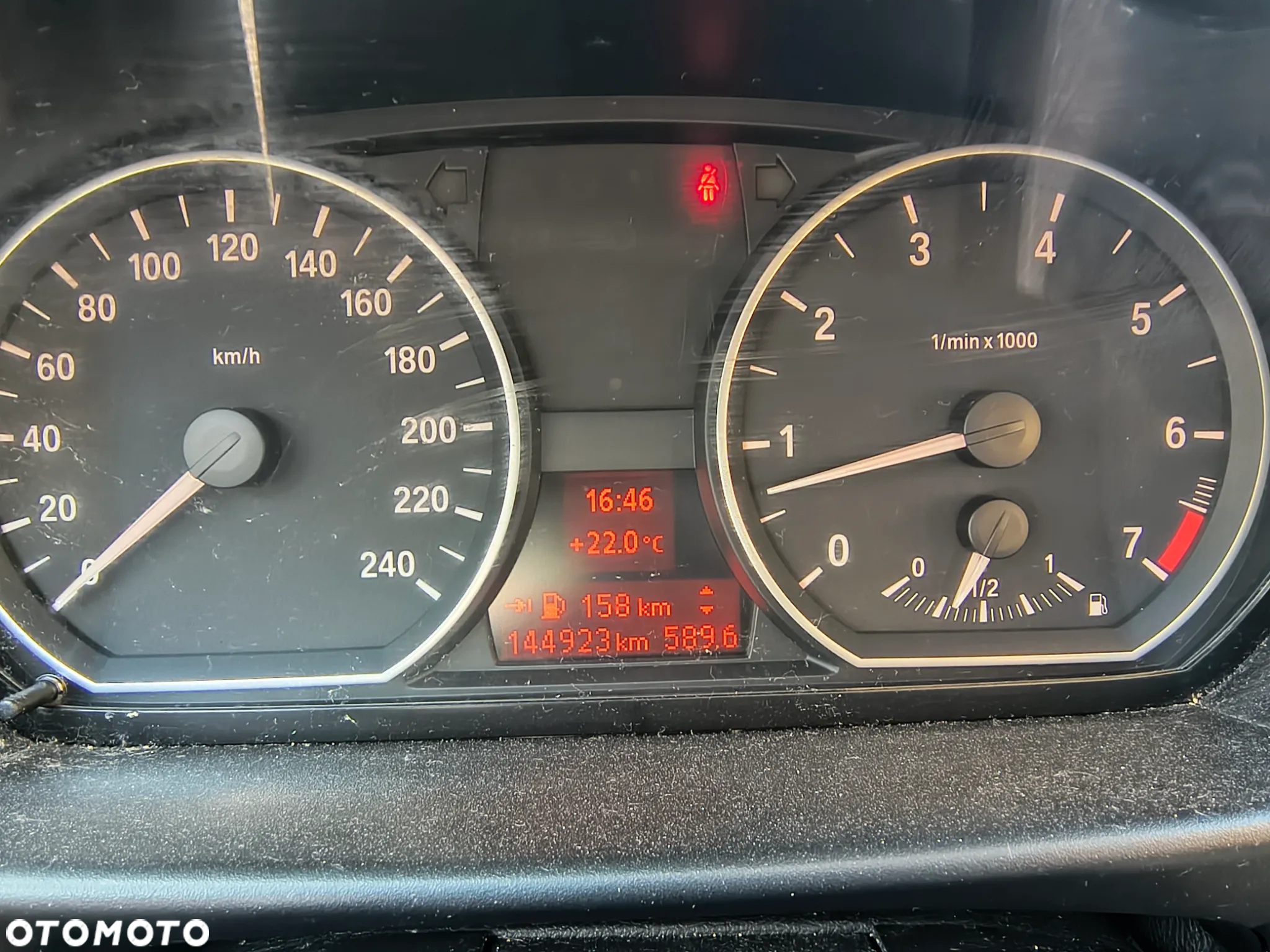 BMW Seria 1 116i - 10
