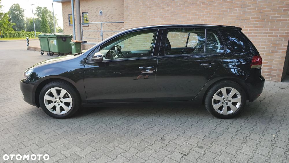 Volkswagen Golf 1.6 Comfortline - 4