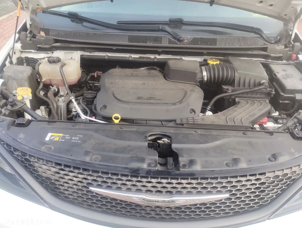 Chrysler Voyager - 19