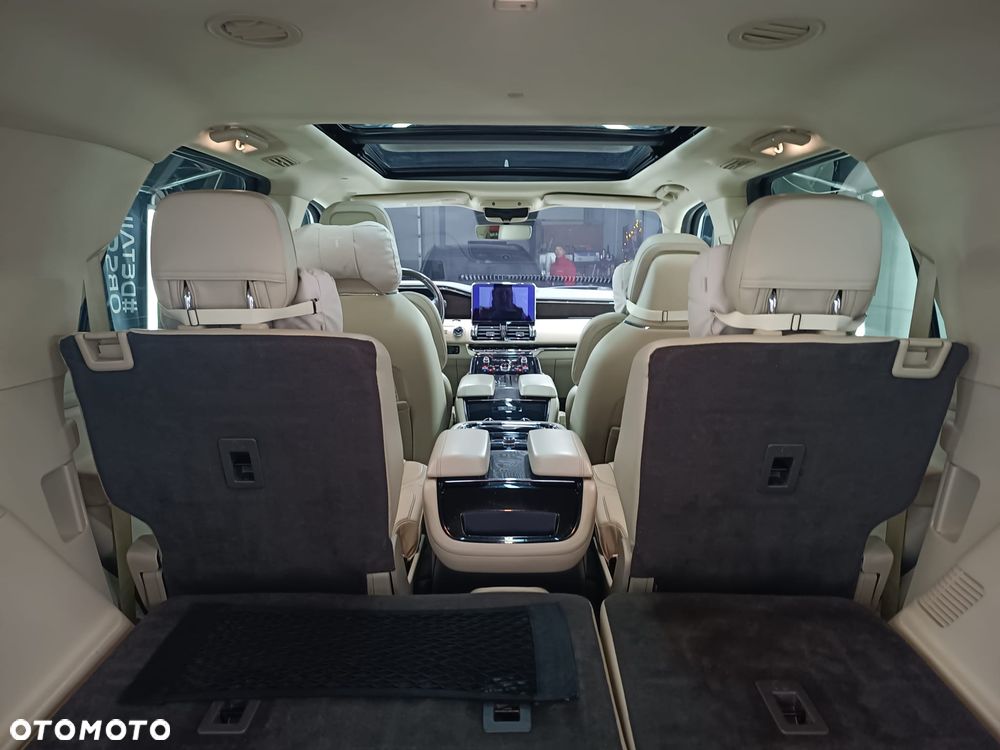 Lincoln Navigator - 20