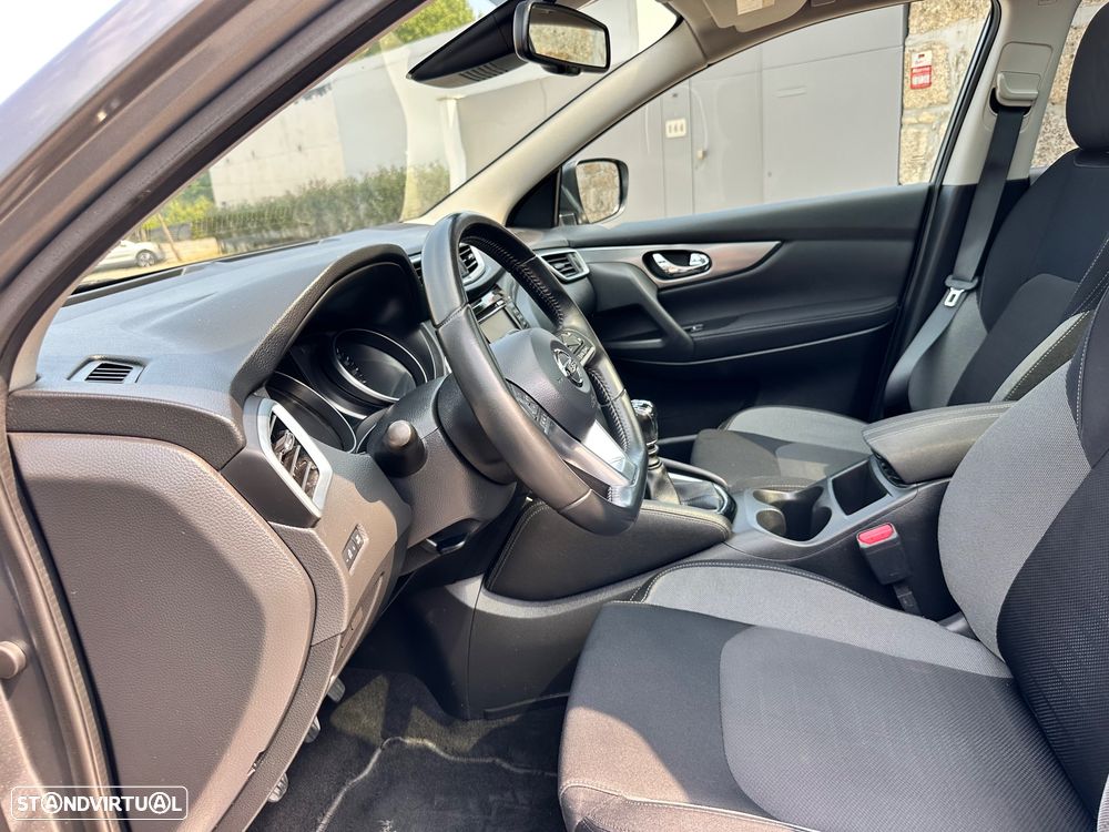 Nissan Qashqai 1.5 dCi 360 - 22