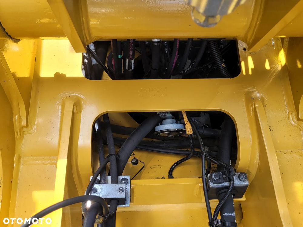 Caterpillar M315F / ROTOTILT / 2020 rok / 7200h / - 25