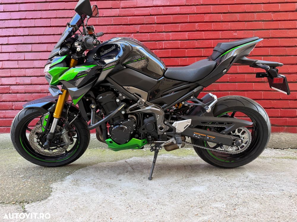 Kawasaki Z 900 - 10