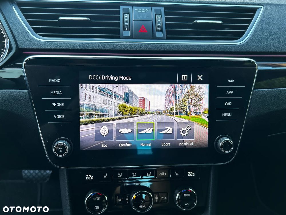 Skoda Superb 1.8 TSI DSG L&K - 29