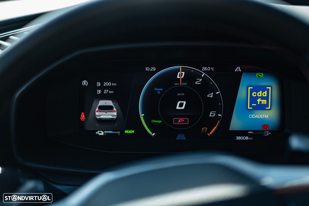 Cupra Leon 1.4 e-Hybrid (180 kW System) VZ - 11